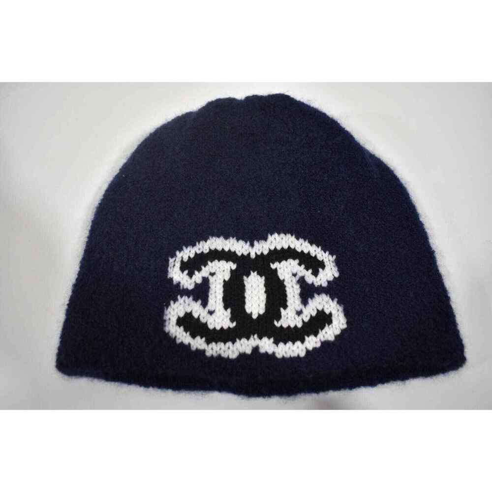 Chanel 22B Wool Cashmere Navy Blue White Black CC Logo Beanie Winter Hat Cloche - Picture 1 of 9